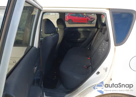 2010 Kia Soul + from USA, damaged, VIN KNDJT2A22A7163586